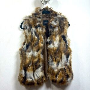 (N4) Ci Sono by Cavalini, brown and white acrylic blend faux fur vest, size L